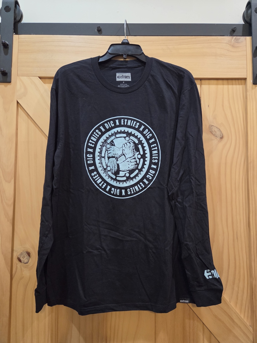 NWT | Etnies × DIG BMX Black Long-Sleeve Graphic T-Shirt | Large